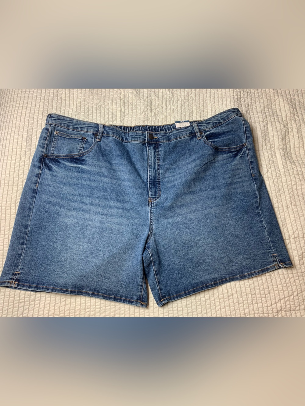 Terra & Sky Plus Size Classic Blue Denim Shorts with Elastic 4X
